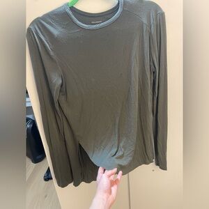 Long sleeve tee